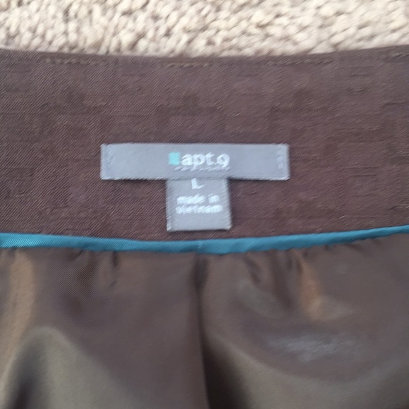 Brown patterned jacket - Picture 2 of 5